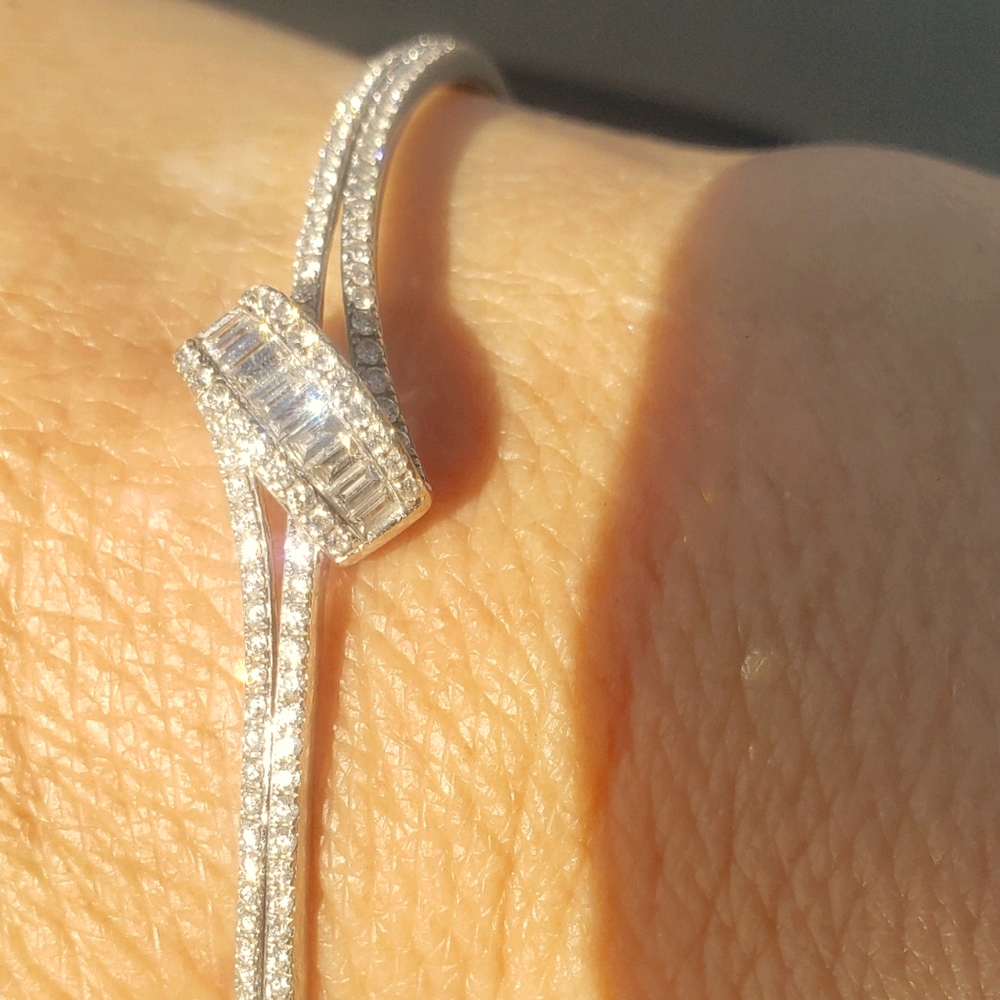 Diamond bracelet
